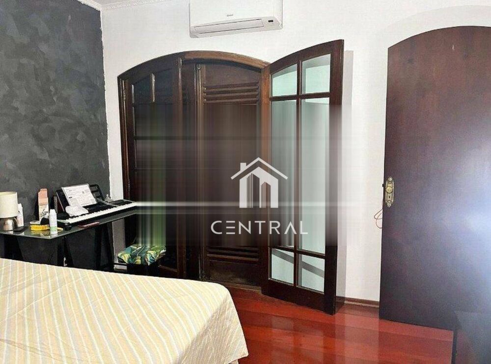 Casa, 3 quartos, 272 m² - Foto 4