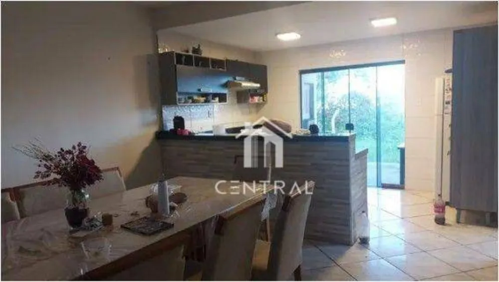 Casa, 3 quartos, 250 m² - Foto 1