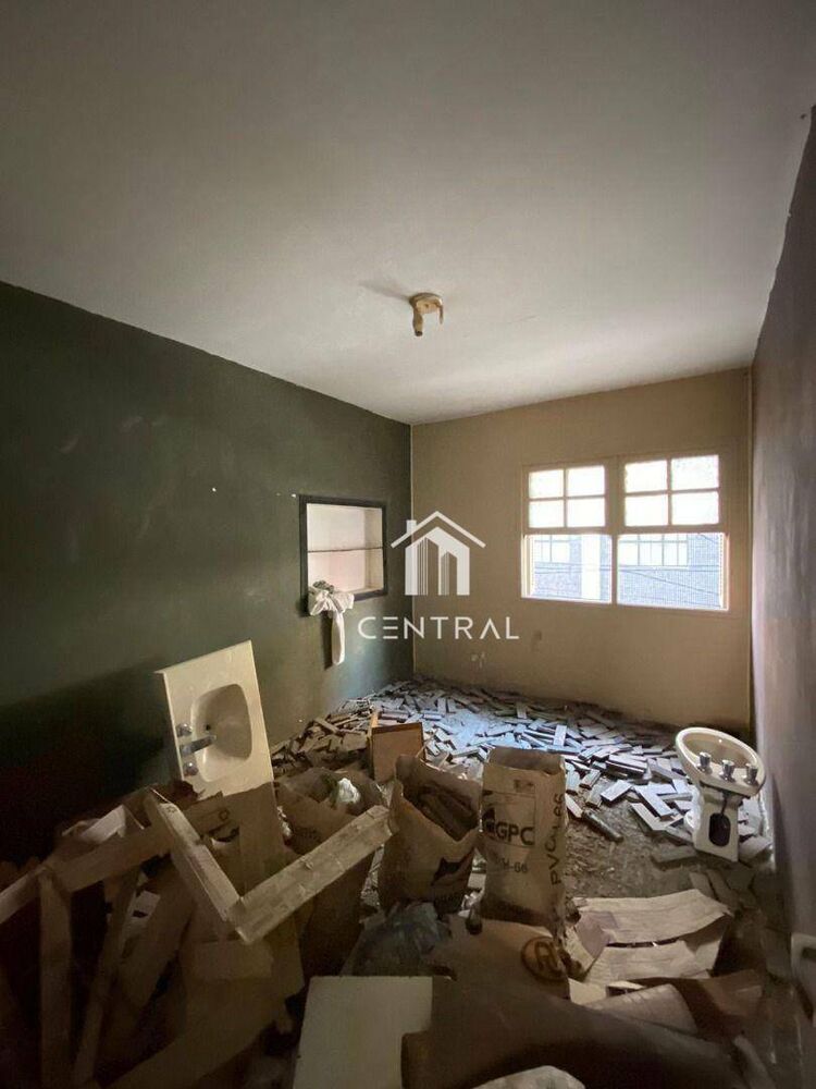 Casa, 4 quartos, 159 m² - Foto 2