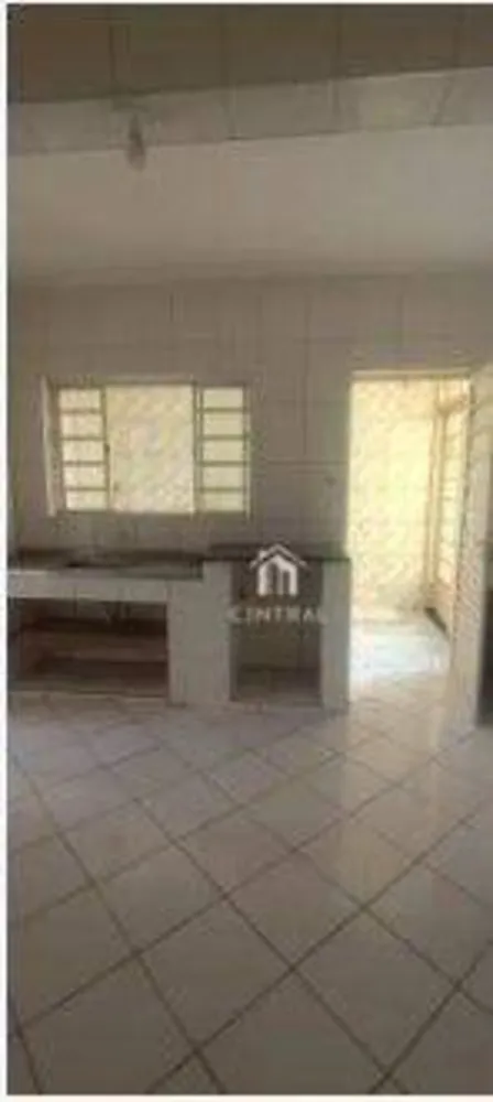 Casa, 2 quartos, 140 m² - Foto 1