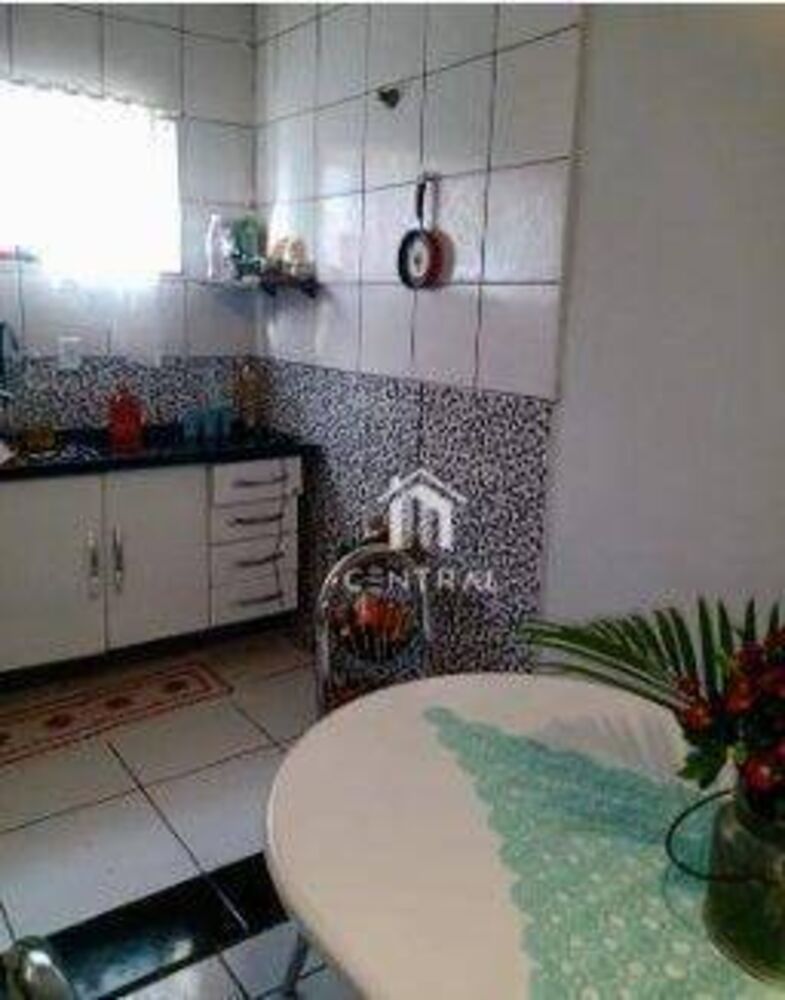 Sobrado, 3 quartos, 174 m² - Foto 2