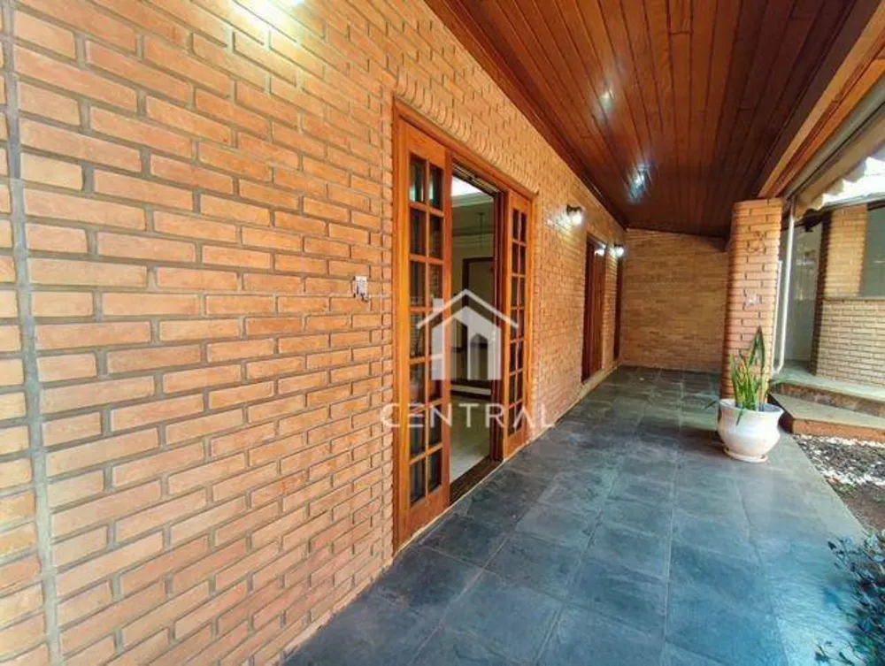 Sobrado, 3 quartos, 275 m² - Foto 2