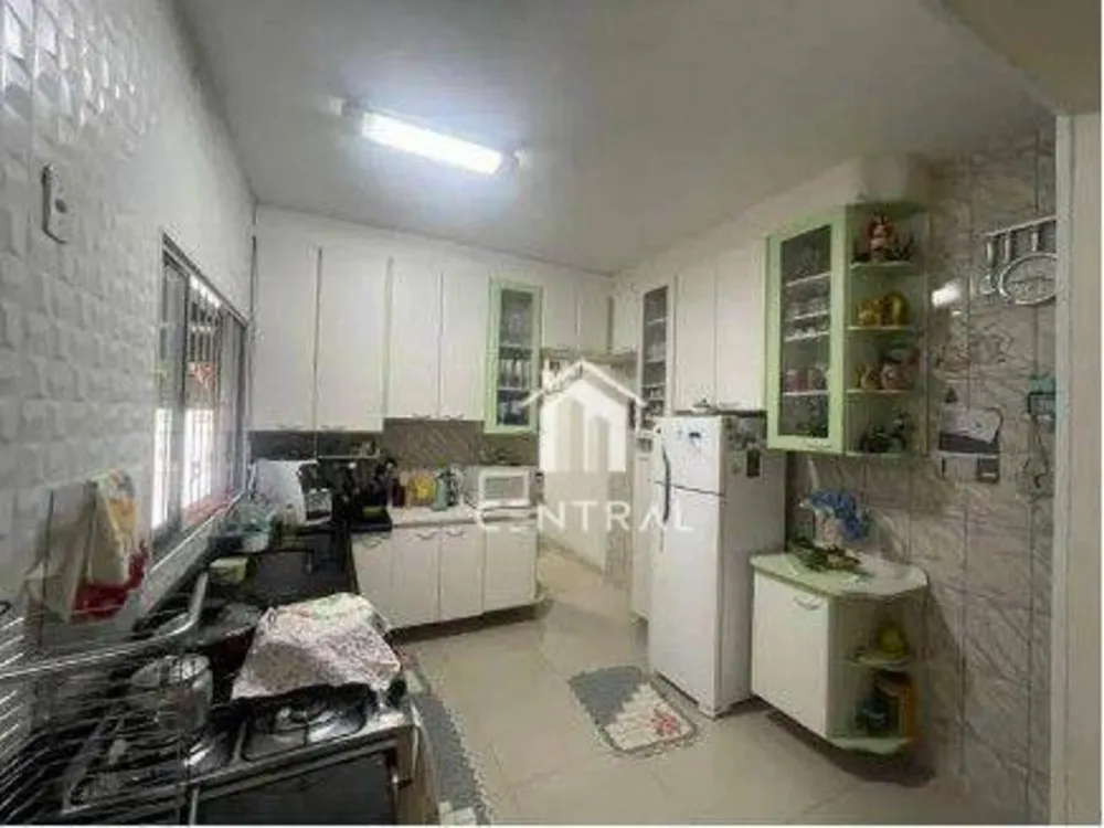 Sobrado, 3 quartos, 200 m² - Foto 2