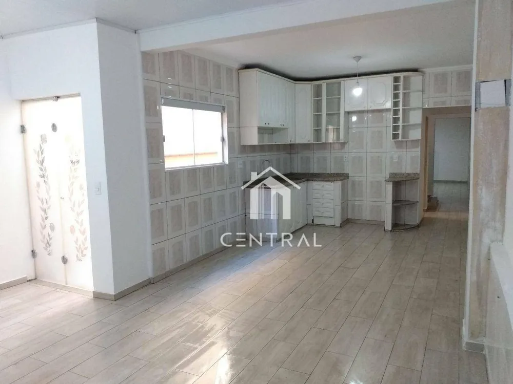 Sobrado, 3 quartos, 220 m² - Foto 1