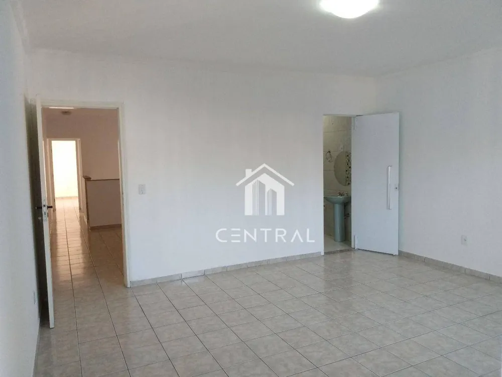 Sobrado, 3 quartos, 220 m² - Foto 3