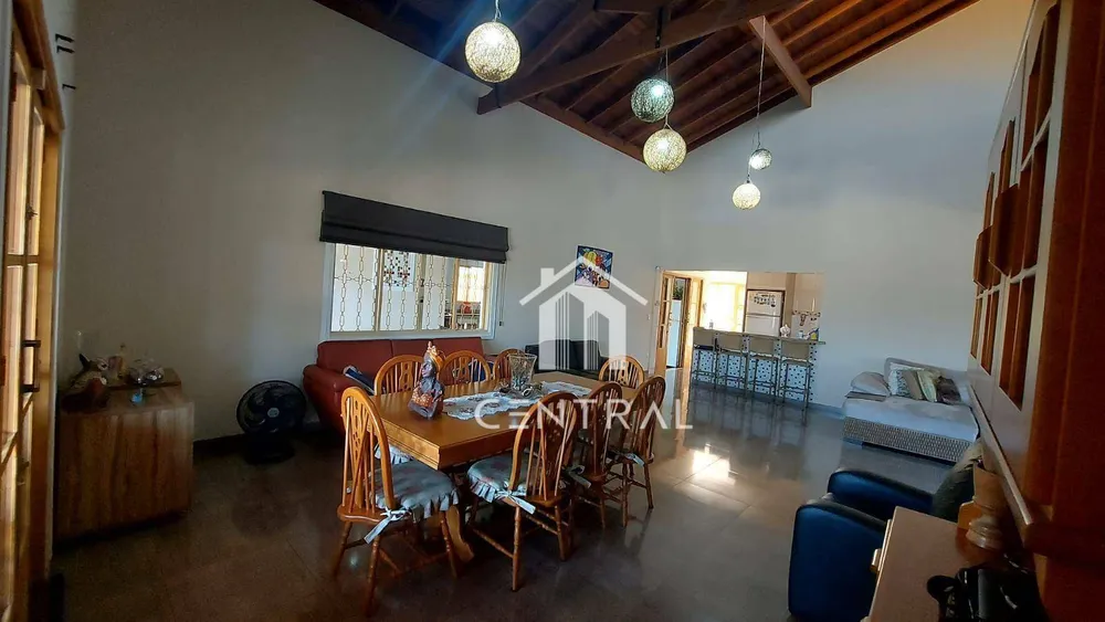 Chácara, 3 quartos, 1250 m² - Foto 11
