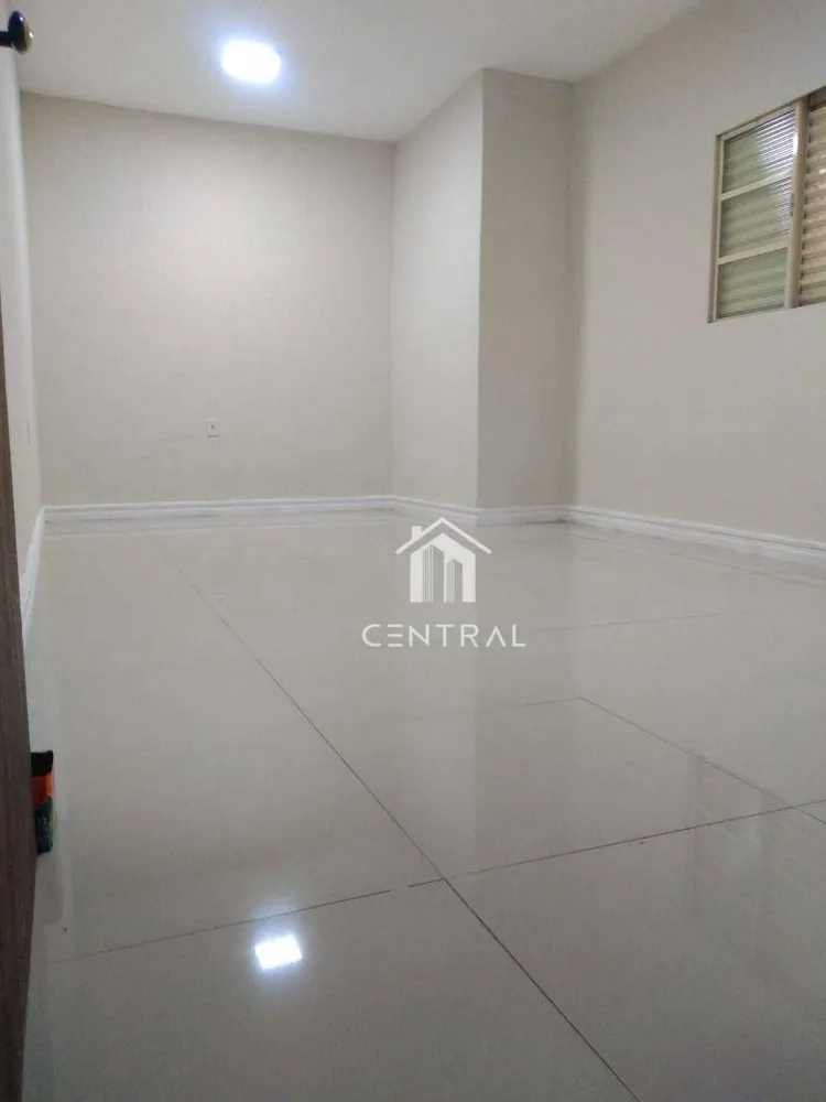 Sobrado, 3 quartos, 200 m² - Foto 1