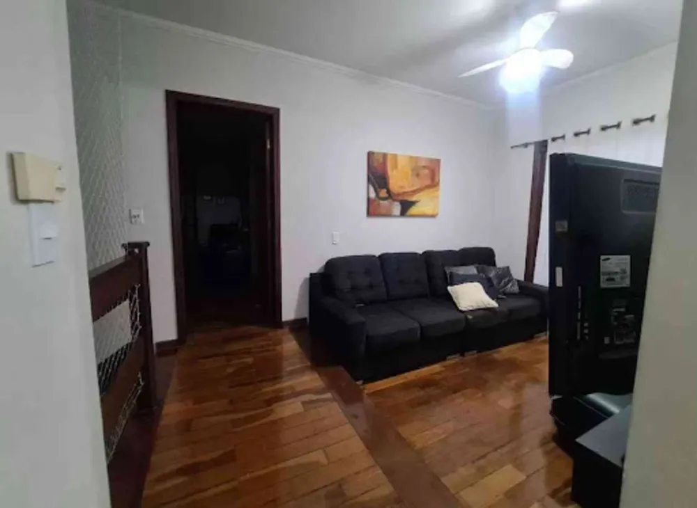 Casa, 3 quartos, 250 m² - Foto 1