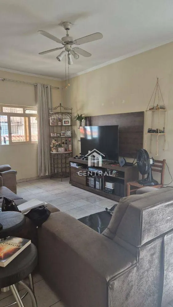 Casa, 3 quartos, 128 m² - Foto 1