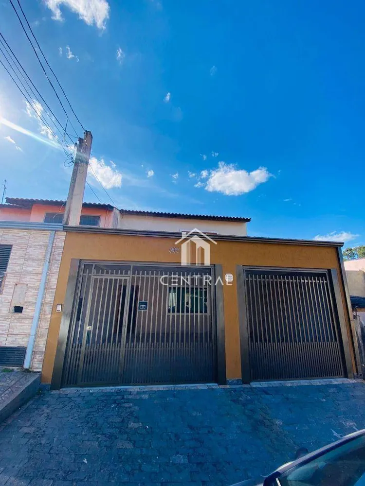 Sobrado, 3 quartos, 200 m² - Foto 1