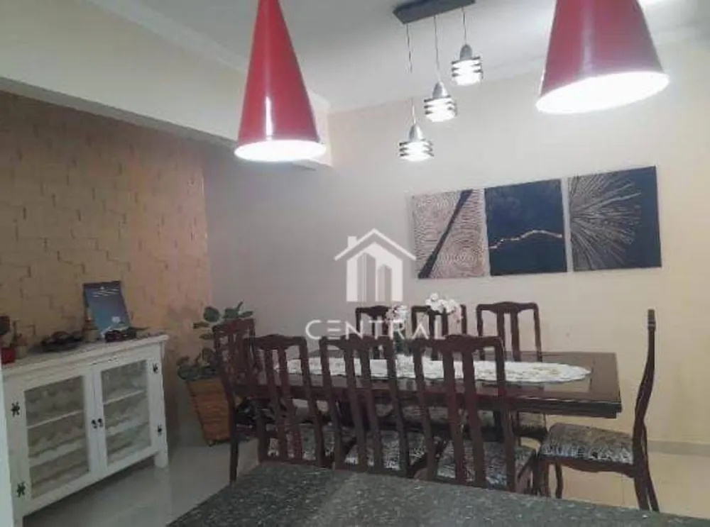 Casa, 3 quartos, 270 m² - Foto 5