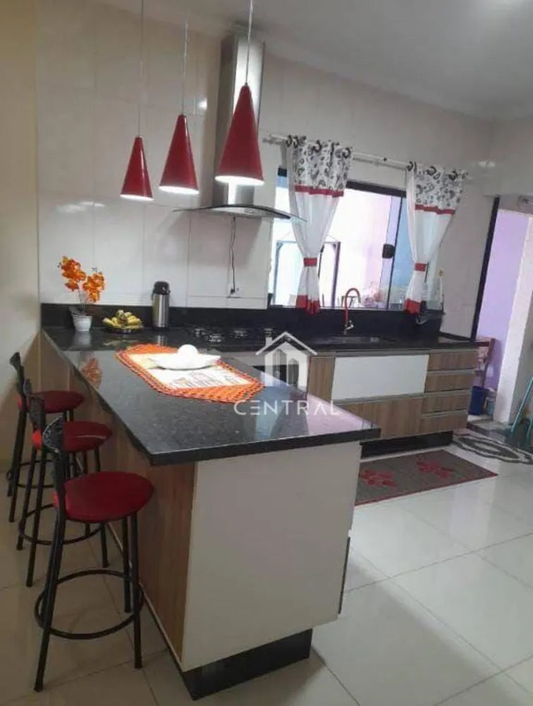 Casa, 3 quartos, 270 m² - Foto 10
