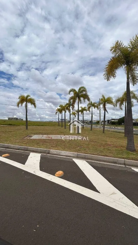 Loteamento e Condomínio, 250 m² - Foto 1