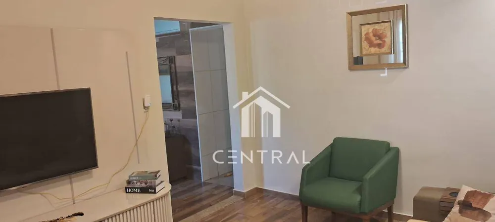 Casa, 5 quartos, 240 m² - Foto 4
