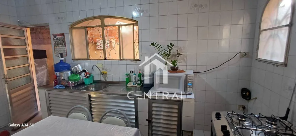 Casa, 3 quartos, 148 m² - Foto 3