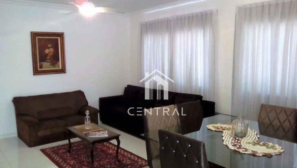 Casa, 4 quartos, 164 m² - Foto 1
