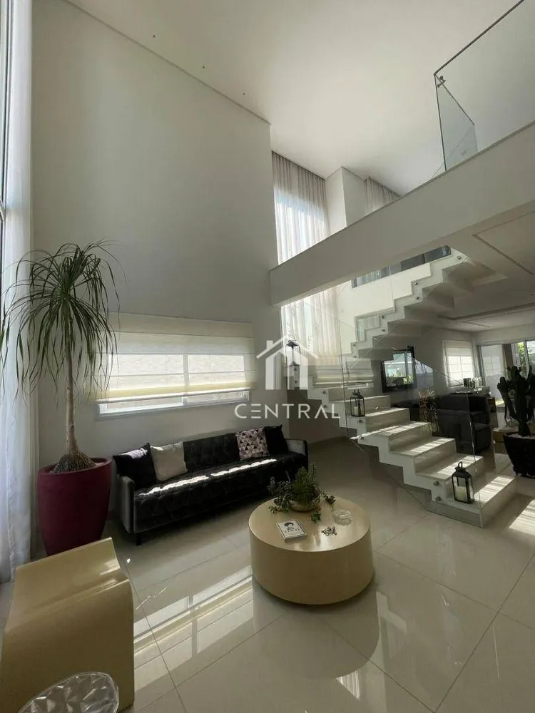 Sobrado, 3 quartos, 400 m² - Foto 3