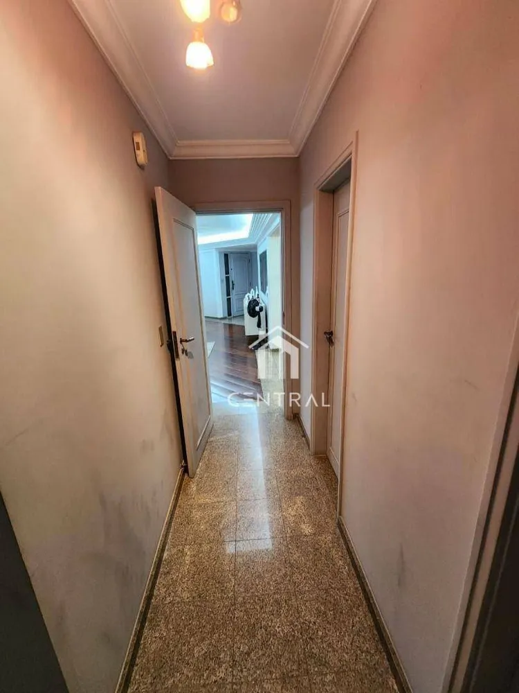 Apartamento, 3 quartos, 244 m² - Foto 5