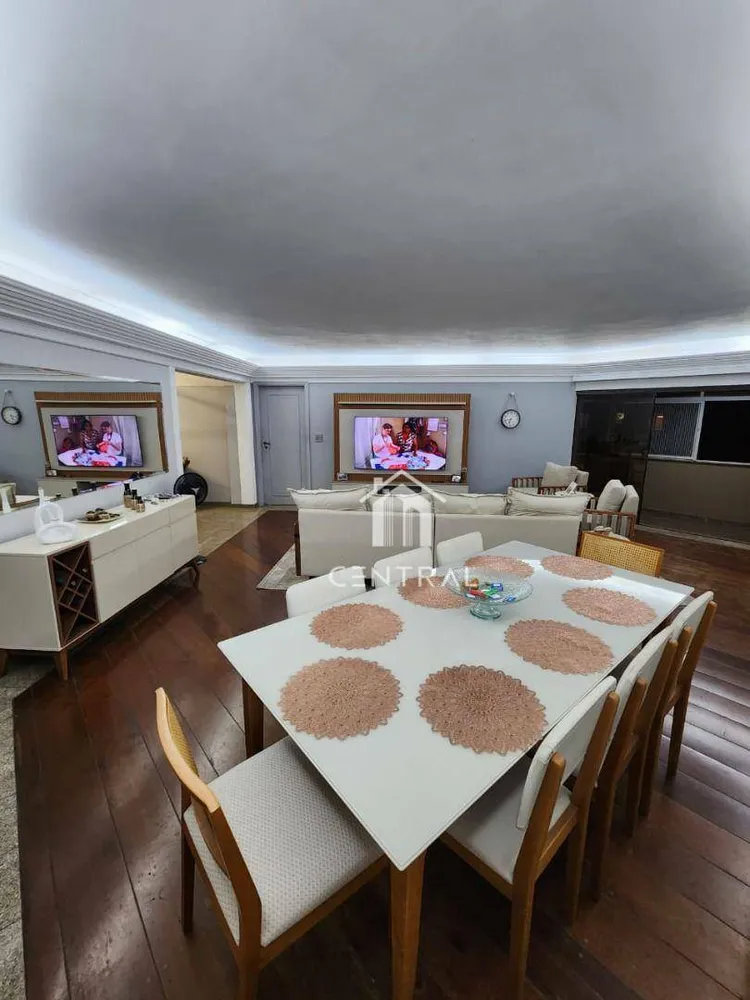 Apartamento, 3 quartos, 244 m² - Foto 11
