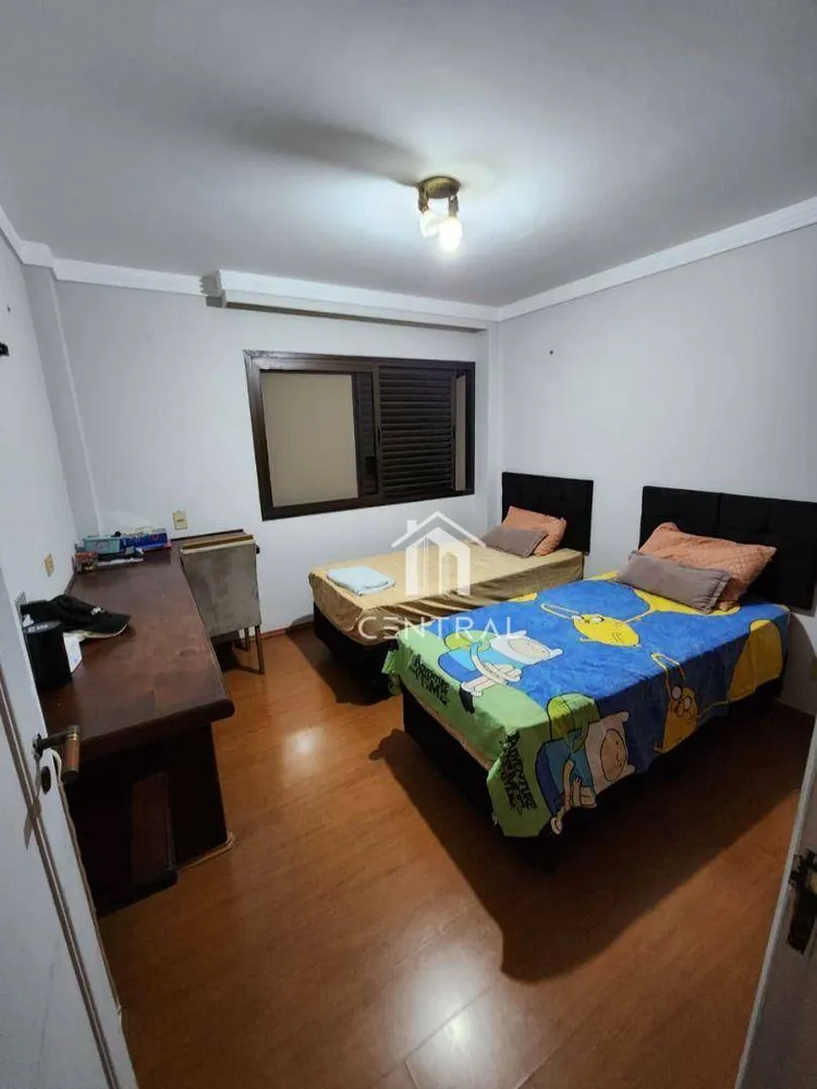 Apartamento, 3 quartos, 244 m² - Foto 3