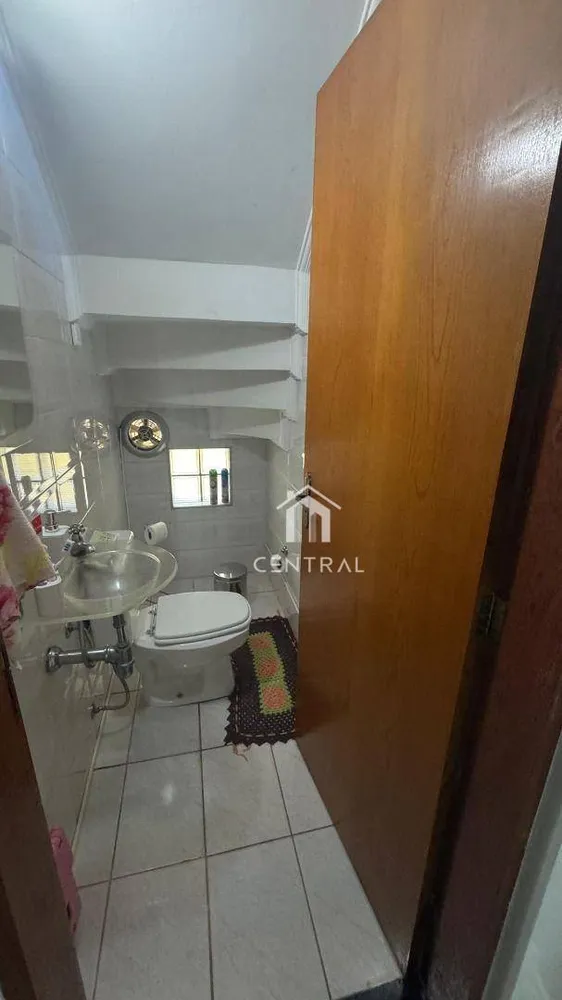 Sobrado, 3 quartos, 257 m² - Foto 3
