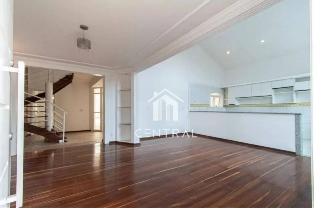 Sobrado, 3 quartos, 249 m² - Foto 8