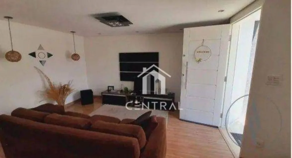 Casa, 3 quartos, 250 m² - Foto 1