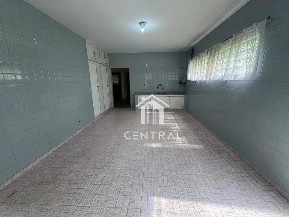 Casa, 3 quartos, 210 m² - Foto 8