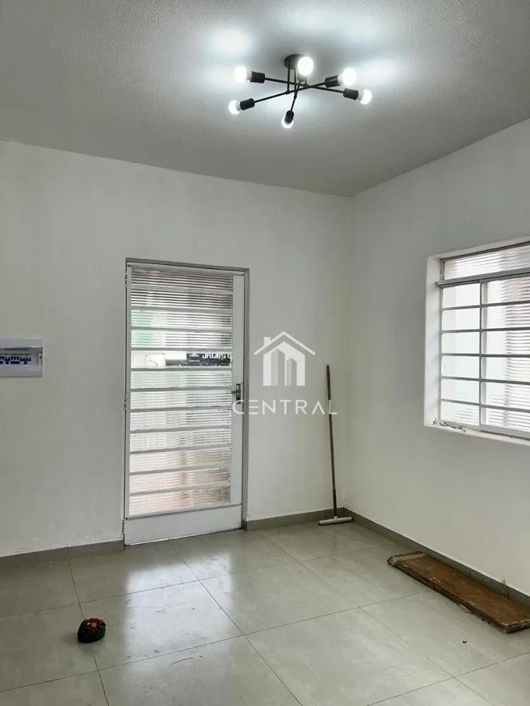 Casa, 3 quartos, 180 m² - Foto 1