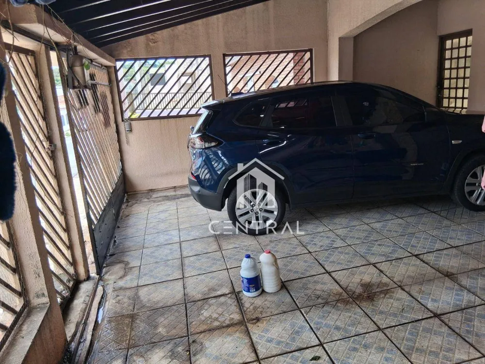 Casa, 4 quartos, 200 m² - Foto 2