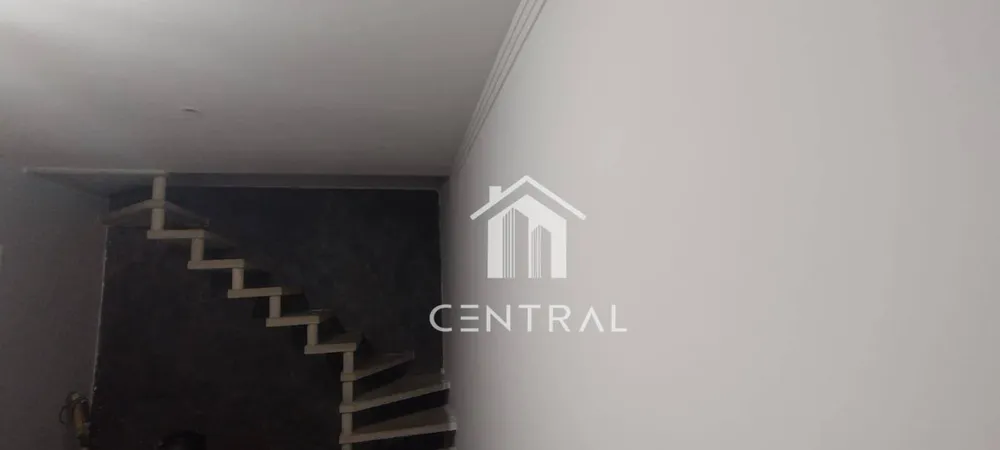 Casa, 4 quartos, 135 m² - Foto 1