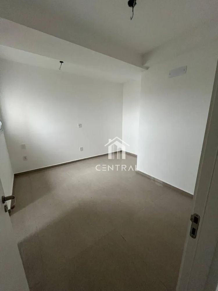 Apartamento, 2 quartos, 73 m² - Foto 2