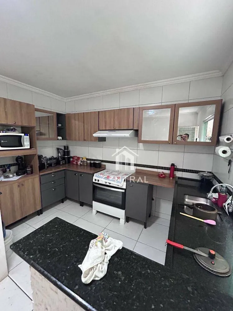 Sobrado, 4 quartos, 269 m² - Foto 4