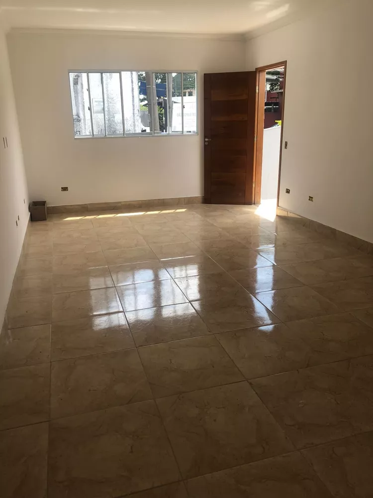 Casa à venda com 3 quartos, 162m² - Foto 3