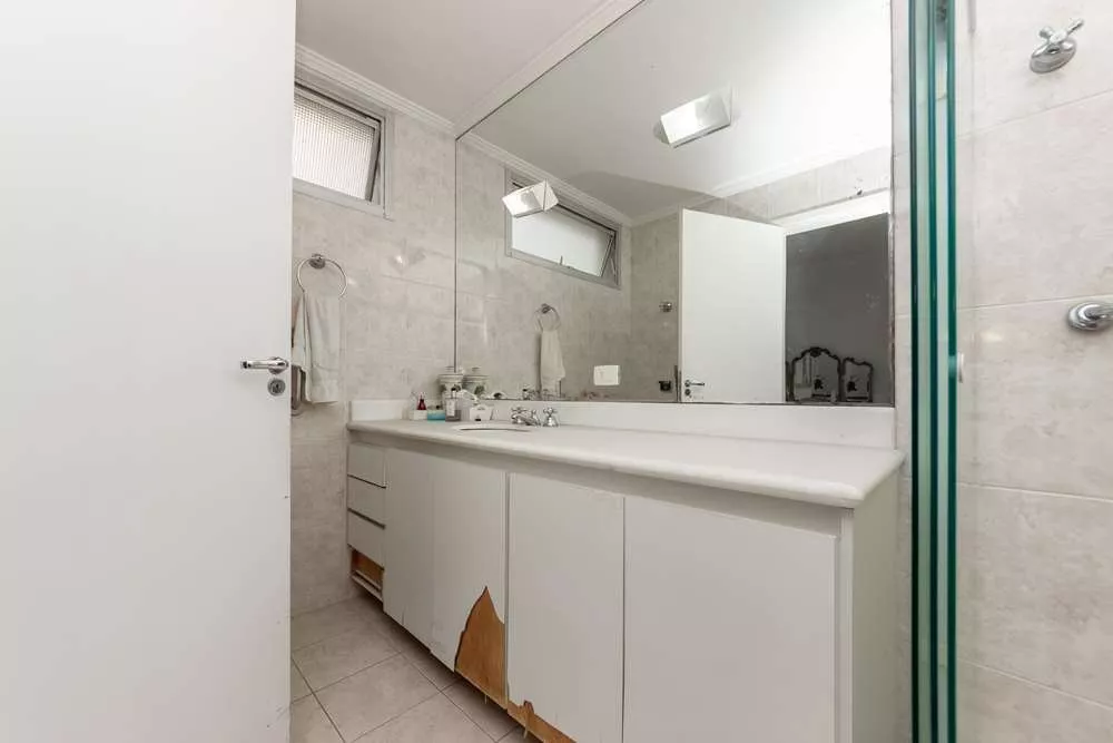 Apartamento à venda com 3 quartos, 210m² - Foto 7