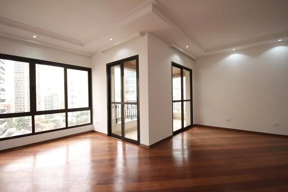 Apartamento, 3 quartos, 130 m² - Foto 1