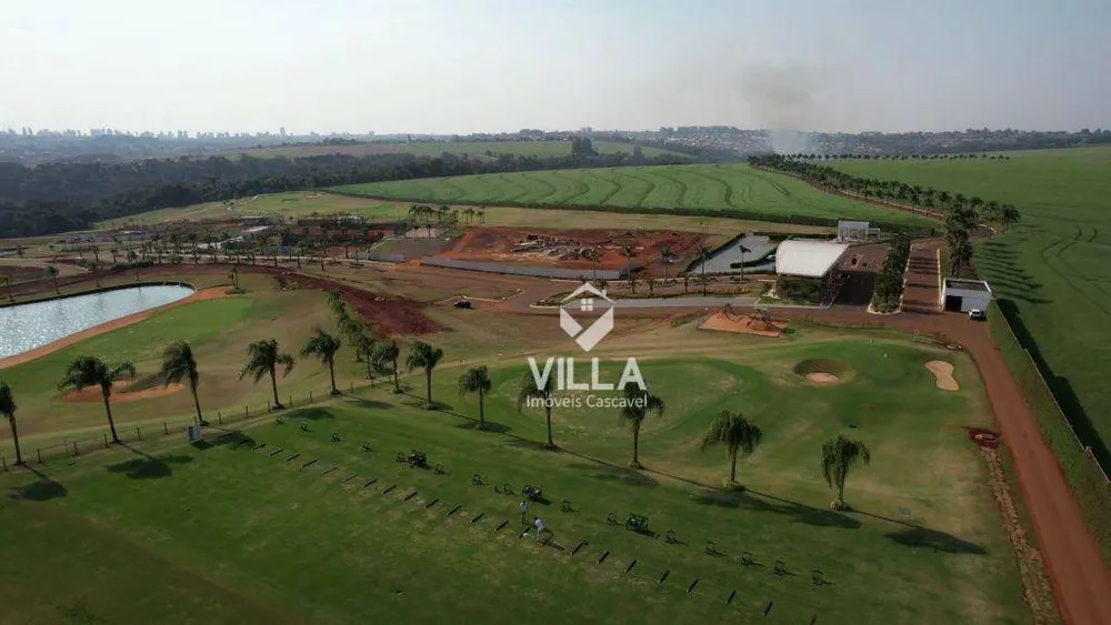Loteamento e Condomínio, 750 m² - Foto 1