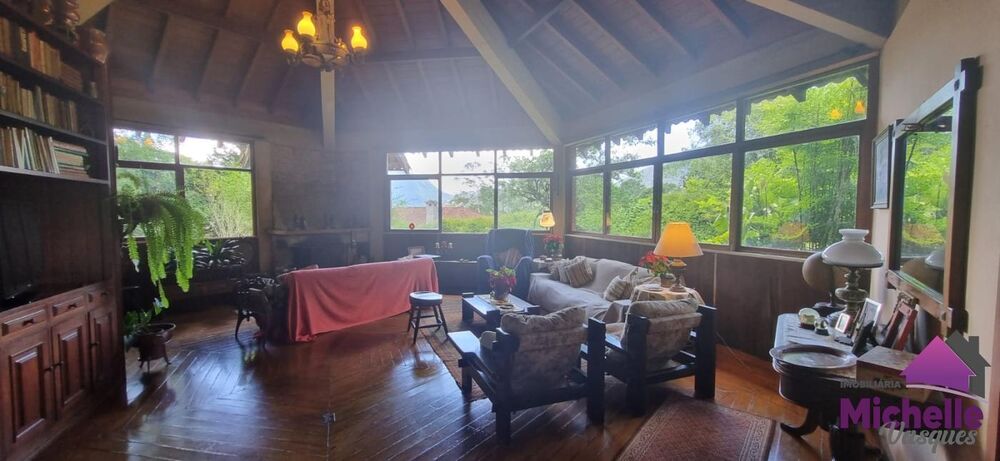 Casa à venda com 4 quartos, 1782m² - Foto 3