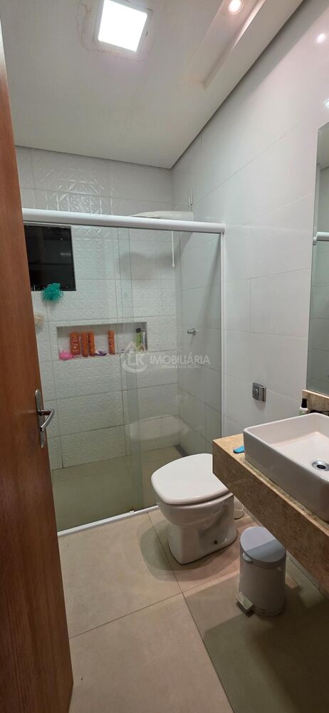 Casa à venda com 3 quartos, 120m² - Foto 7