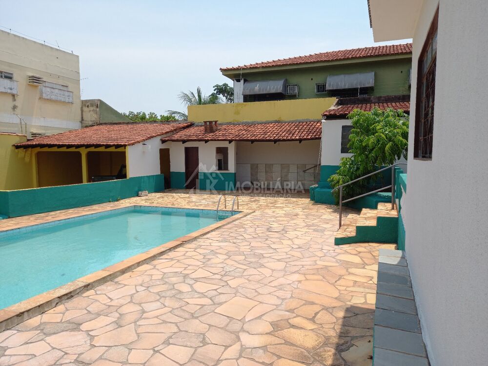 Prédio Inteiro à venda com 3 quartos, 261m² - Foto 13
