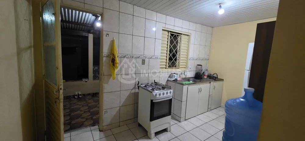 Casa, 2 quartos, 81 m² - Foto 2
