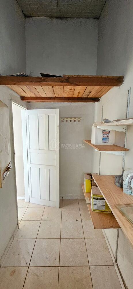 Casa para alugar com 2 quartos, 199m² - Foto 4