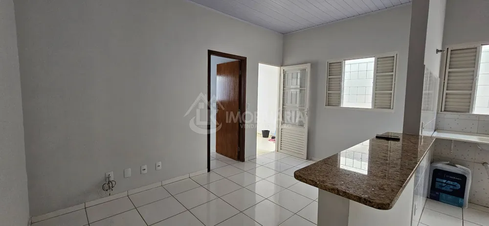 Casa, 2 quartos, 88 m² - Foto 3
