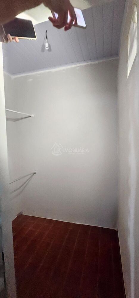 Casa para alugar com 2 quartos, 80m² - Foto 8