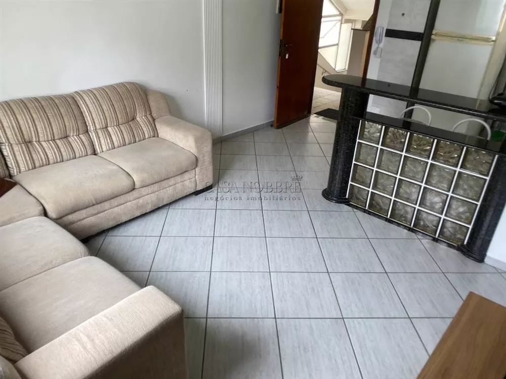 Apartamento à venda com 2 quartos, 65m² - Foto 2