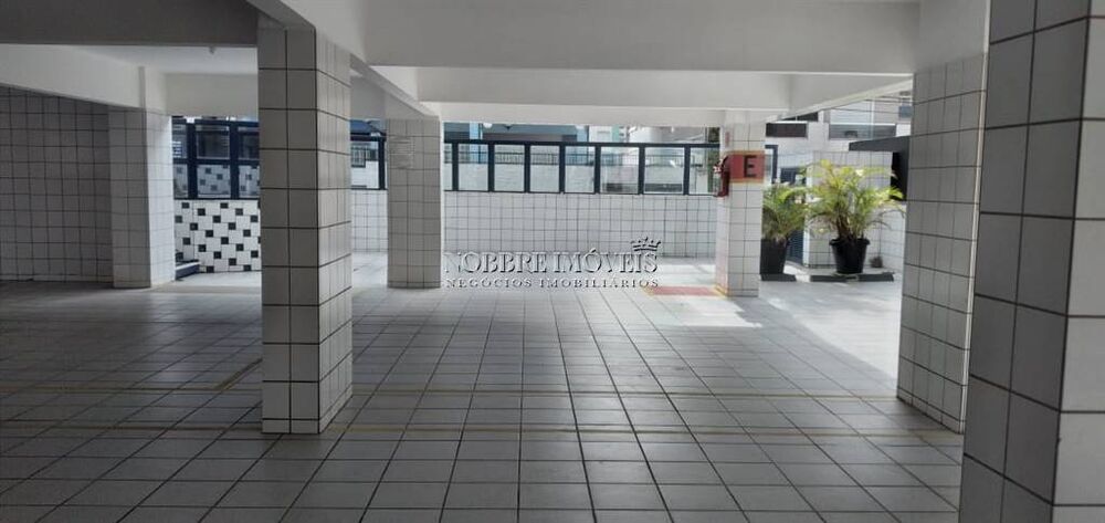 Apartamento à venda com 1 quarto, 58m² - Foto 6