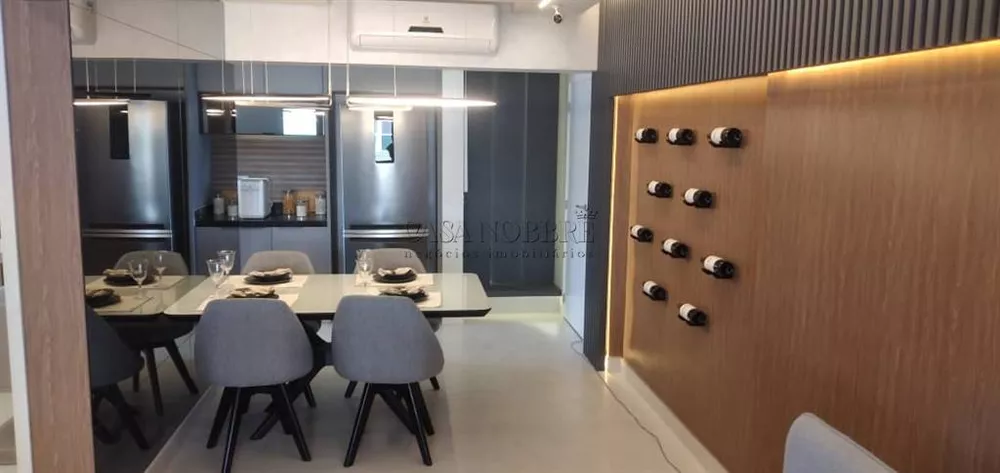 Apartamento à venda com 2 quartos, 73m² - Foto 3