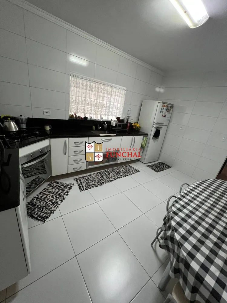 Sobrado, 4 quartos, 219 m² - Foto 3