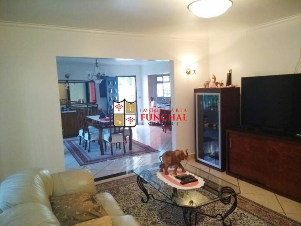 Casa, 3 quartos, 203 m² - Foto 4
