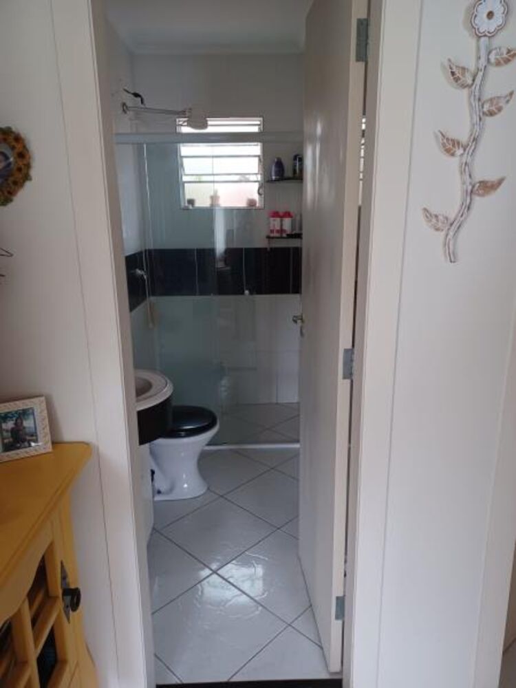 Sobrado à venda com 3 quartos, 53m² - Foto 2